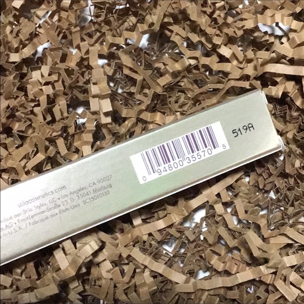 Stila Beauty Boss Plumping Lip Gloss WHITESPACE - Picture 11 of 13